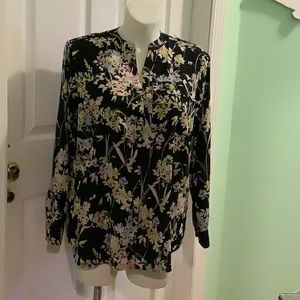 Calvin Kline extra large blouse w/ flowers design